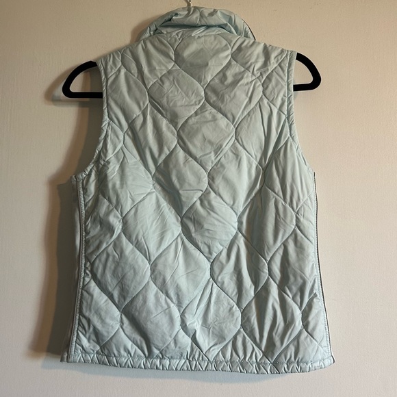 Nike Light Blue Quilted Outdoor Classic Activewear Vest Size Small EUC - Picture 2 of 5